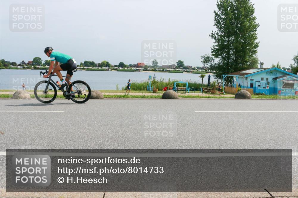 21.06.2025 - 27. Vierlanden-Triathlon H.Heesch http://msf.ph/oto/8014733 15.06.2025 11:50:10 Radfahren 738, 819, 830, 953 meine-sportfotos.de