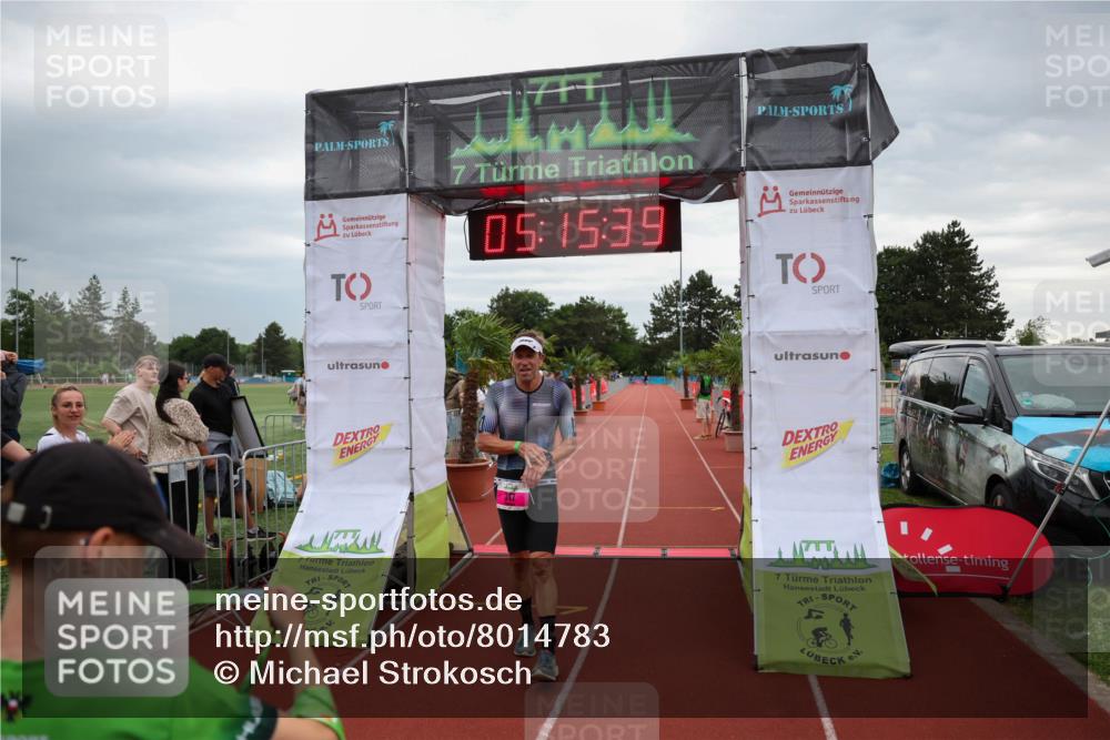 15.06.2025 - 7 Türme Triathlon Michael Strokosch http://msf.ph/oto/8014783 15.06.2025 15:15:38 Ziel 317 meine-sportfotos.de