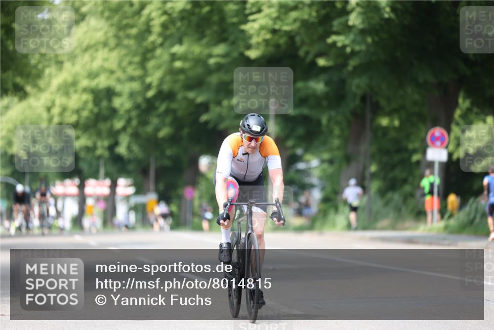 15.06.2025 - 7 Türme Triathlon Yannick Fuchs http://msf.ph/oto/8014815 15.06.2025 13:28:19 Radfahren 404, 438, 649, 792 meine-sportfotos.de