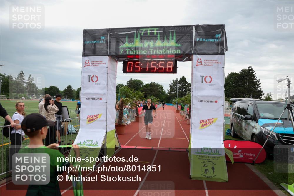 15.06.2025 - 7 Türme Triathlon Michael Strokosch http://msf.ph/oto/8014851 15.06.2025 15:15:58 Ziel 653 meine-sportfotos.de