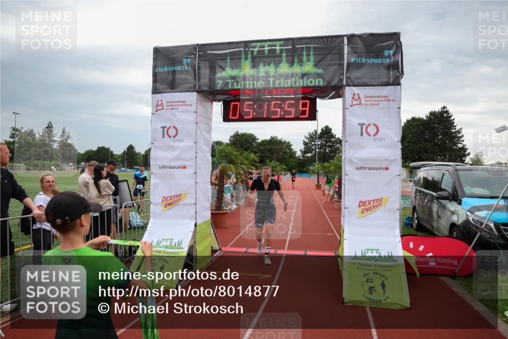 15.06.2025 - 7 Türme Triathlon Michael Strokosch http://msf.ph/oto/8014877 15.06.2025 15:15:59 Ziel 653 meine-sportfotos.de
