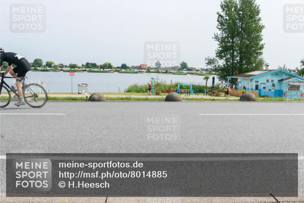 21.06.2025 - 27. Vierlanden-Triathlon H.Heesch http://msf.ph/oto/8014885 15.06.2025 11:51:05 Radfahren 782, 797, 946, 947 meine-sportfotos.de