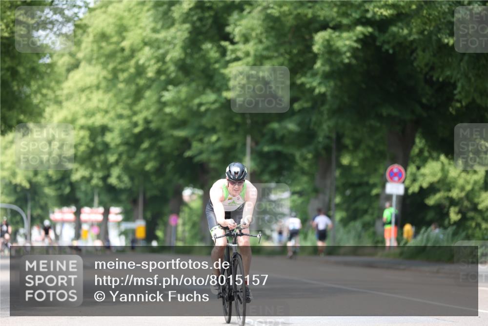 15.06.2025 - 7 Türme Triathlon Yannick Fuchs http://msf.ph/oto/8015157 15.06.2025 13:28:27 Radfahren 597, 649, 740, 792 meine-sportfotos.de