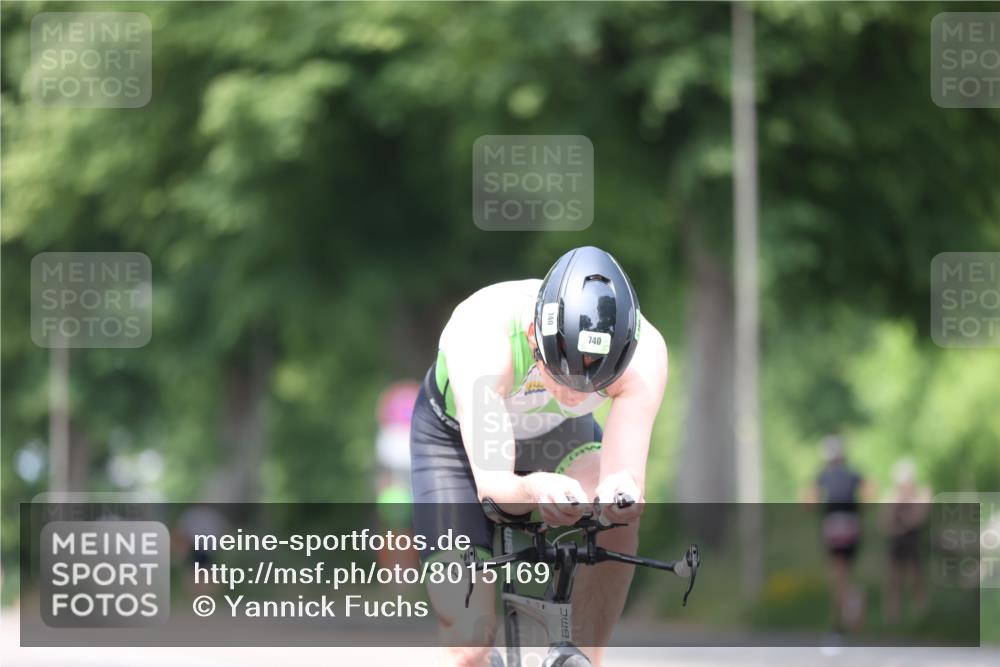 15.06.2025 - 7 Türme Triathlon Yannick Fuchs http://msf.ph/oto/8015169 15.06.2025 13:28:28 Radfahren 597, 649, 740, 792 meine-sportfotos.de