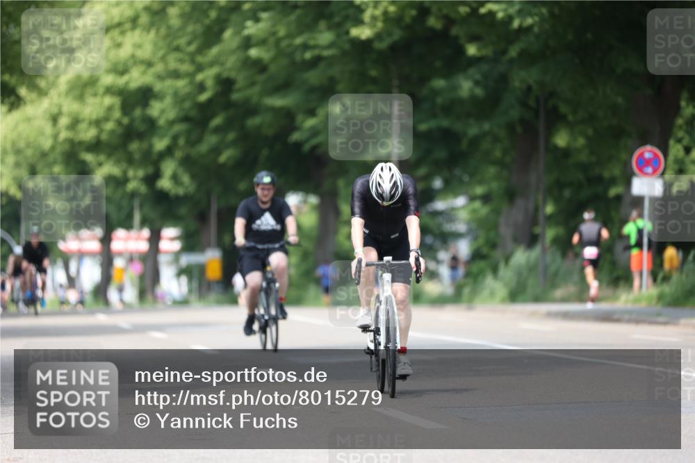 15.06.2025 - 7 Türme Triathlon Yannick Fuchs http://msf.ph/oto/8015279 15.06.2025 13:28:36 Radfahren 636, 767, 896 meine-sportfotos.de
