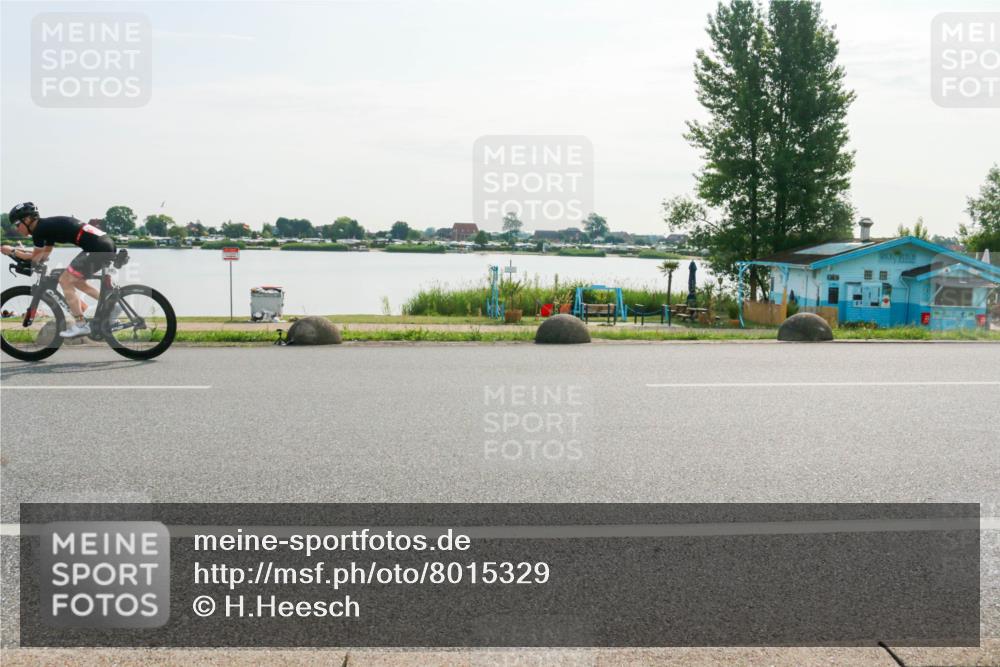 15.06.2025 - 27. Vierlanden-Triathlon H.Heesch http://msf.ph/oto/8015329 15.06.2025 09:08:14 Radfahren 36, 217 meine-sportfotos.de
