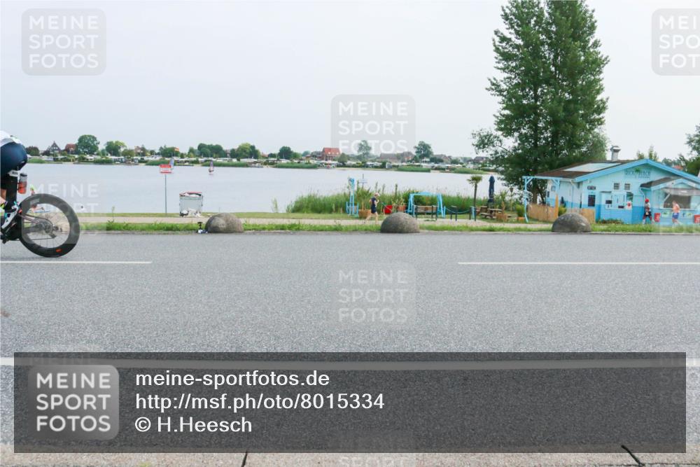 21.06.2025 - 27. Vierlanden-Triathlon H.Heesch http://msf.ph/oto/8015334 15.06.2025 11:53:31 Radfahren 734, 763, 829 meine-sportfotos.de