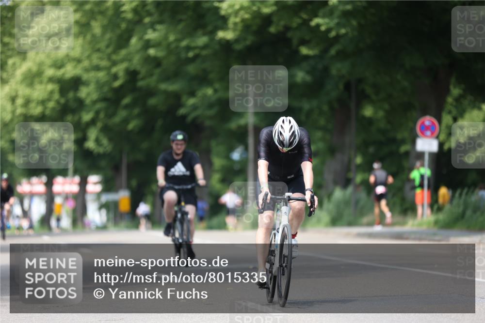 15.06.2025 - 7 Türme Triathlon Yannick Fuchs http://msf.ph/oto/8015335 15.06.2025 13:28:36 Radfahren 636, 767, 896 meine-sportfotos.de