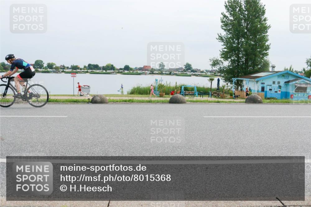 15.06.2025 - 27. Vierlanden-Triathlon H.Heesch http://msf.ph/oto/8015368 15.06.2025 11:13:18 Radfahren 9, 134, 223 meine-sportfotos.de