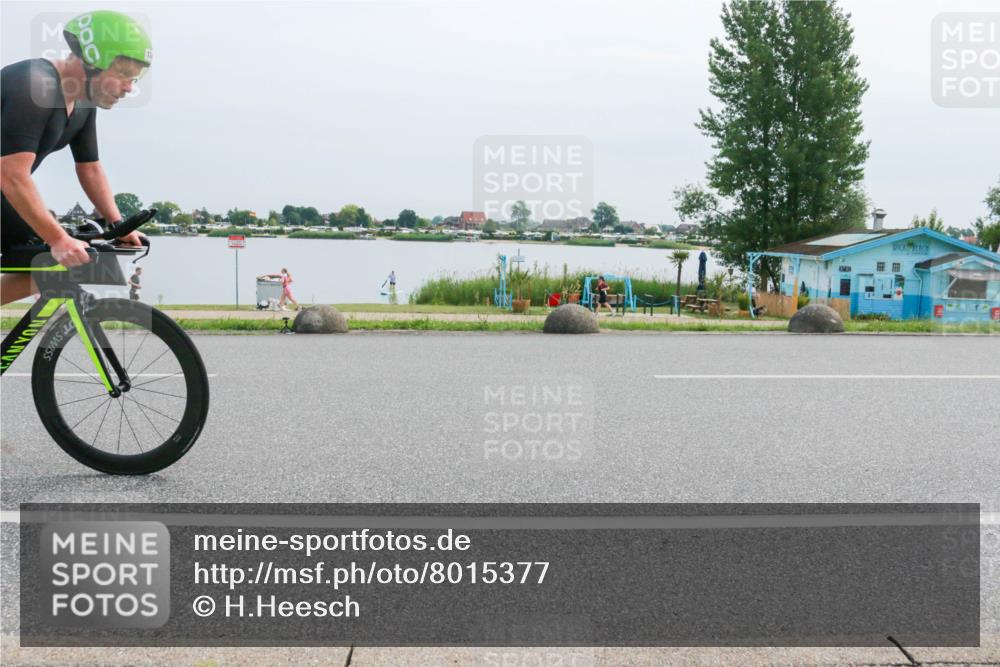 15.06.2025 - 27. Vierlanden-Triathlon H.Heesch http://msf.ph/oto/8015377 15.06.2025 11:13:21 Radfahren 9, 134, 223 meine-sportfotos.de