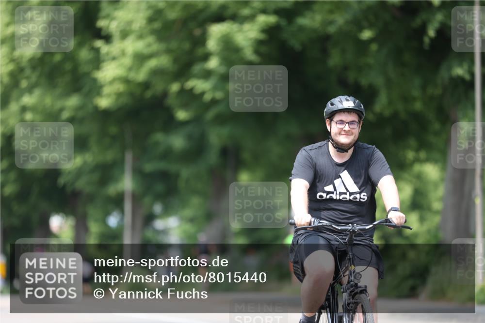 15.06.2025 - 7 Türme Triathlon Yannick Fuchs http://msf.ph/oto/8015440 15.06.2025 13:28:39 Radfahren 636, 767, 896 meine-sportfotos.de