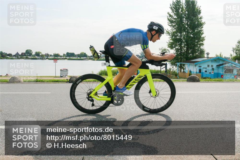 15.06.2025 - 27. Vierlanden-Triathlon H.Heesch http://msf.ph/oto/8015449 15.06.2025 09:08:55 Radfahren 15 meine-sportfotos.de