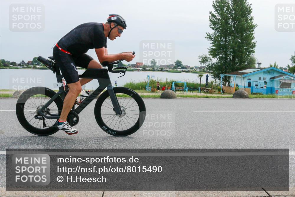 15.06.2025 - 27. Vierlanden-Triathlon H.Heesch http://msf.ph/oto/8015490 15.06.2025 11:13:22 Radfahren 9, 134, 223 meine-sportfotos.de