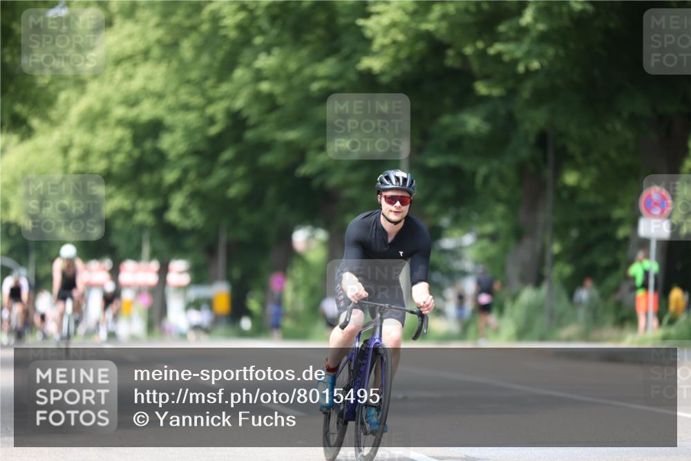 15.06.2025 - 7 Türme Triathlon Yannick Fuchs http://msf.ph/oto/8015495 15.06.2025 13:28:40 Radfahren 636, 767, 896 meine-sportfotos.de