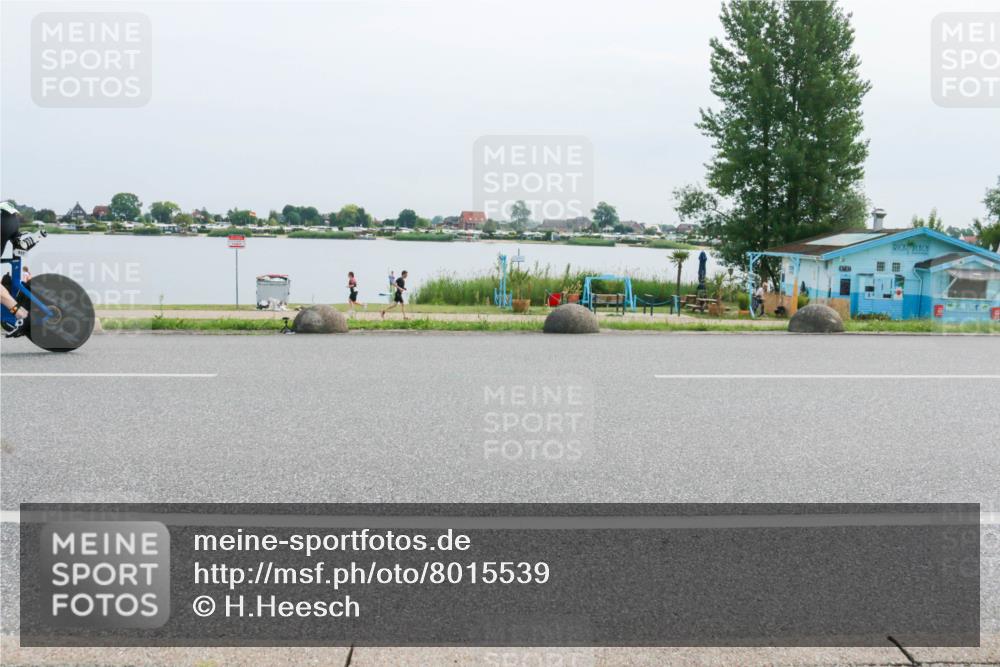 15.06.2025 - 27. Vierlanden-Triathlon H.Heesch http://msf.ph/oto/8015539 15.06.2025 11:13:25 Radfahren 9, 134, 223, 837 meine-sportfotos.de