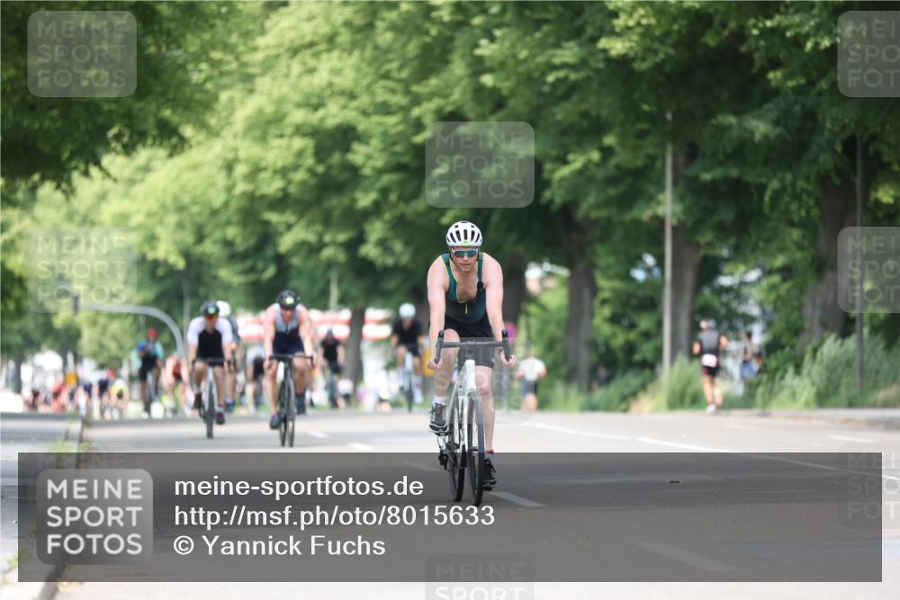 15.06.2025 - 7 Türme Triathlon Yannick Fuchs http://msf.ph/oto/8015633 15.06.2025 13:28:43 Radfahren 274, 636, 804, 896, 1049 meine-sportfotos.de