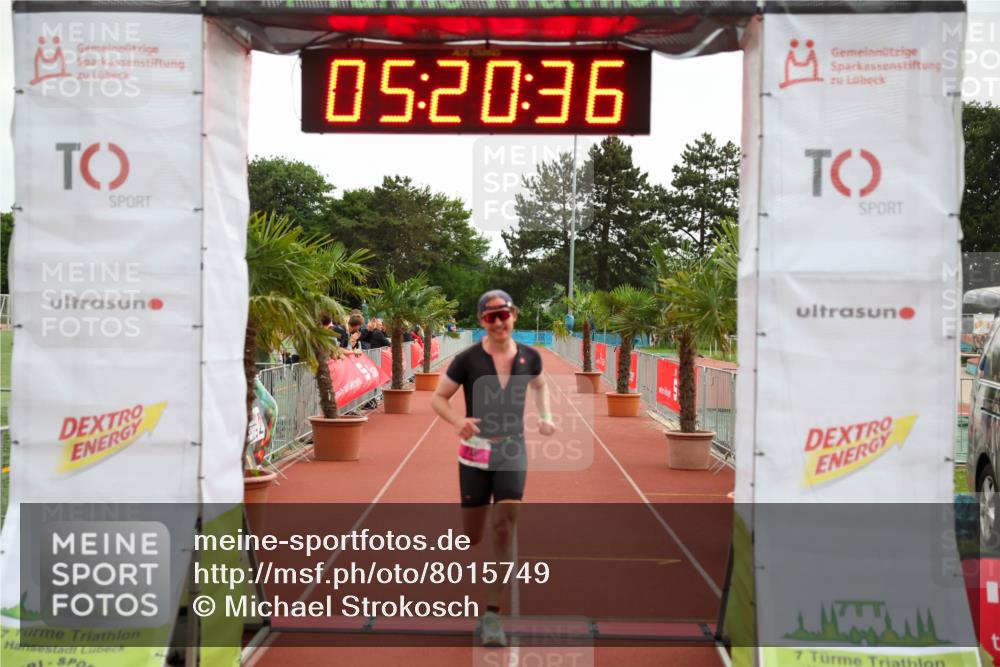 15.06.2025 - 7 Türme Triathlon Michael Strokosch http://msf.ph/oto/8015749 15.06.2025 15:20:36 Ziel 315 meine-sportfotos.de