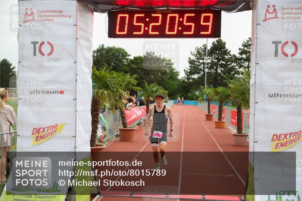 15.06.2025 - 7 Türme Triathlon Michael Strokosch http://msf.ph/oto/8015789 15.06.2025 15:20:59 Ziel 316 meine-sportfotos.de