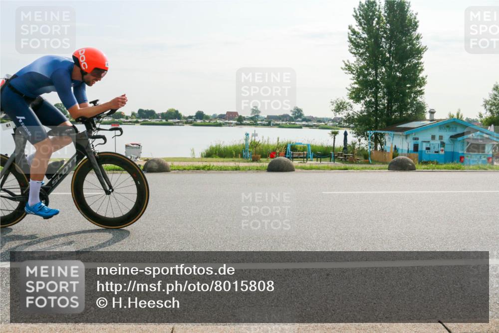 15.06.2025 - 27. Vierlanden-Triathlon H.Heesch http://msf.ph/oto/8015808 15.06.2025 09:11:10 Radfahren 61 meine-sportfotos.de