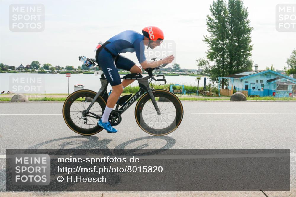 15.06.2025 - 27. Vierlanden-Triathlon H.Heesch http://msf.ph/oto/8015820 15.06.2025 09:11:10 Radfahren 61 meine-sportfotos.de