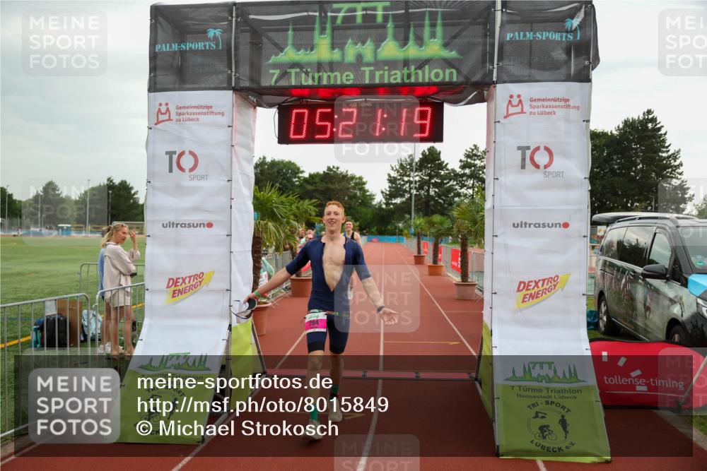 15.06.2025 - 7 Türme Triathlon Michael Strokosch http://msf.ph/oto/8015849 15.06.2025 15:21:19 Ziel 204, 236 meine-sportfotos.de