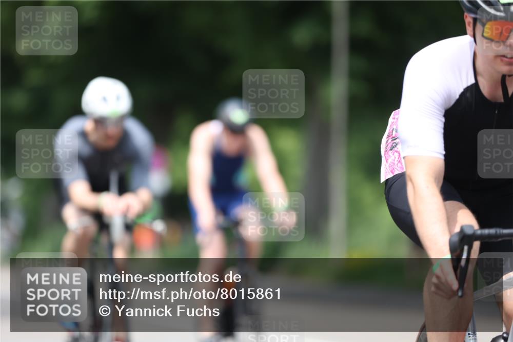 15.06.2025 - 7 Türme Triathlon Yannick Fuchs http://msf.ph/oto/8015861 15.06.2025 13:28:48 Radfahren 274, 557, 595, 745, 804, 805, 886, 1049 meine-sportfotos.de