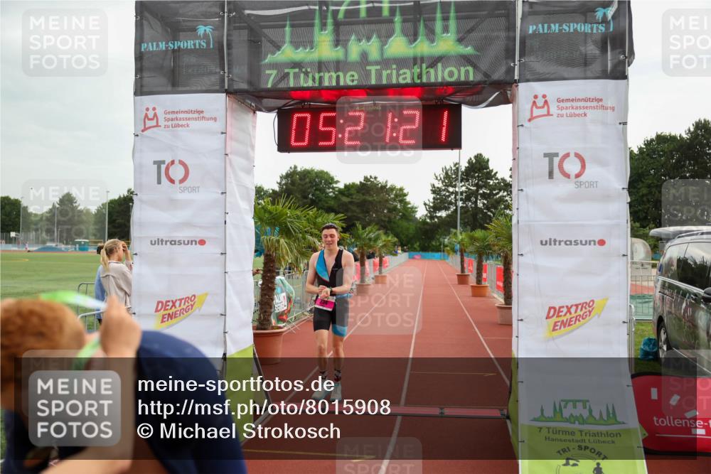 15.06.2025 - 7 Türme Triathlon Michael Strokosch http://msf.ph/oto/8015908 15.06.2025 15:21:21 Ziel 204, 236 meine-sportfotos.de