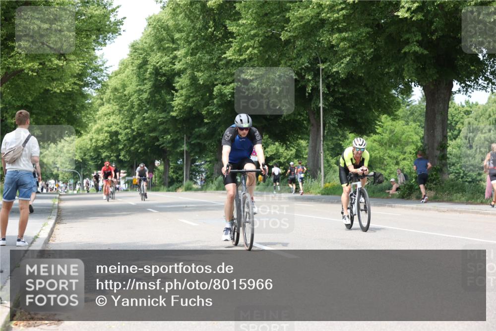 15.06.2025 - 7 Türme Triathlon Yannick Fuchs http://msf.ph/oto/8015966 15.06.2025 13:28:57 Radfahren 339, 558, 592, 680, 745, 1006, 1045 meine-sportfotos.de