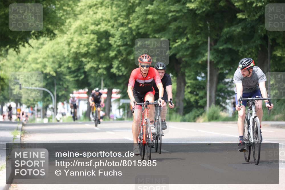15.06.2025 - 7 Türme Triathlon Yannick Fuchs http://msf.ph/oto/8015985 15.06.2025 13:28:59 Radfahren 339, 558, 592, 680, 1006, 1045 meine-sportfotos.de
