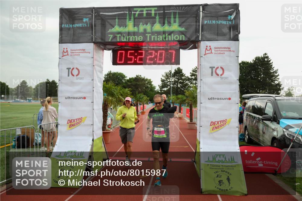 15.06.2025 - 7 Türme Triathlon Michael Strokosch http://msf.ph/oto/8015987 15.06.2025 15:22:06 Ziel 255 meine-sportfotos.de