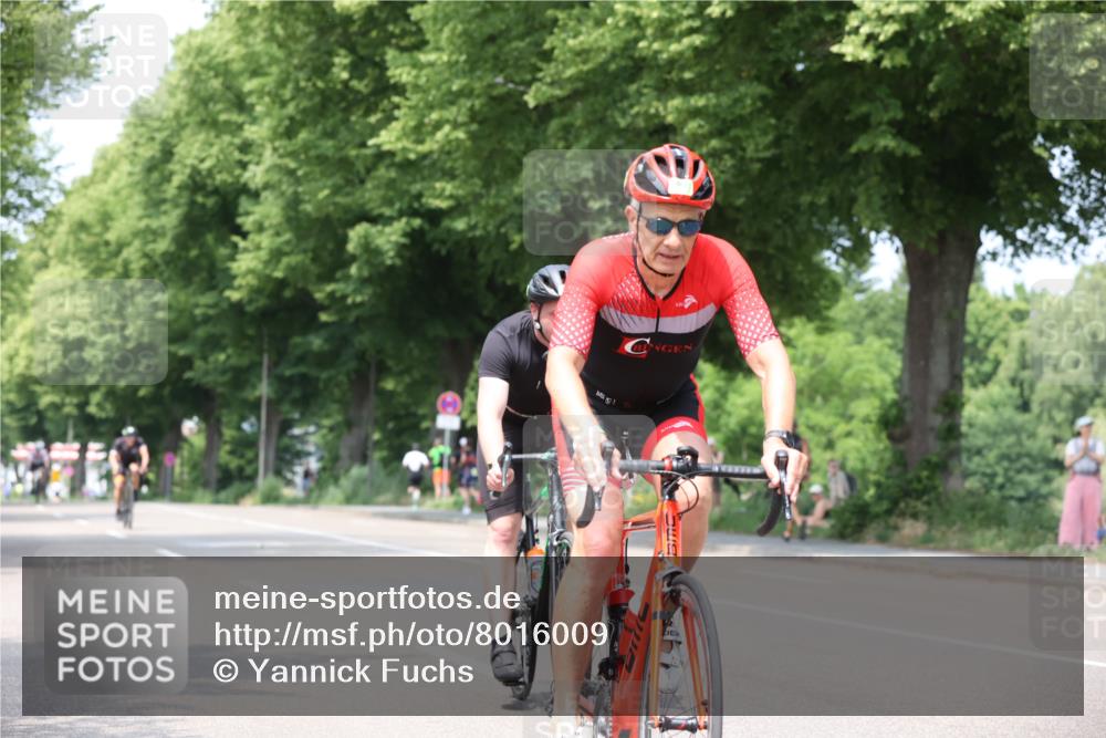 15.06.2025 - 7 Türme Triathlon Yannick Fuchs http://msf.ph/oto/8016009 15.06.2025 13:29:01 Radfahren 339, 592, 680, 833, 1006, 1045 meine-sportfotos.de