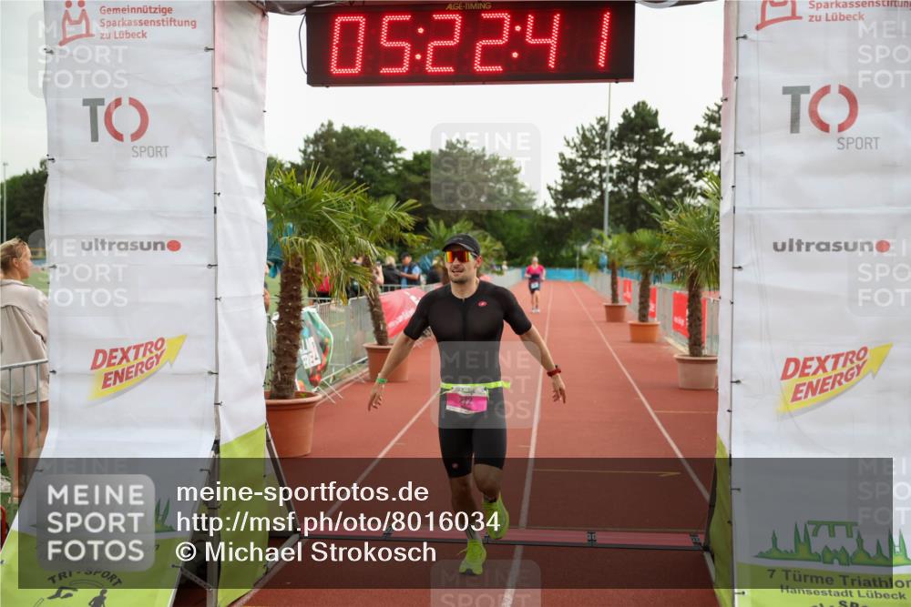 15.06.2025 - 7 Türme Triathlon Michael Strokosch http://msf.ph/oto/8016034 15.06.2025 15:22:41 Ziel 272 meine-sportfotos.de
