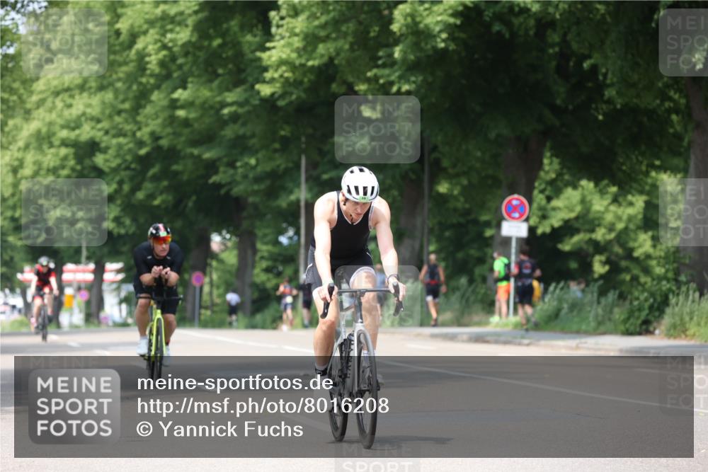 15.06.2025 - 7 Türme Triathlon Yannick Fuchs http://msf.ph/oto/8016208 15.06.2025 13:29:15 Radfahren 232, 316, 434, 664 meine-sportfotos.de