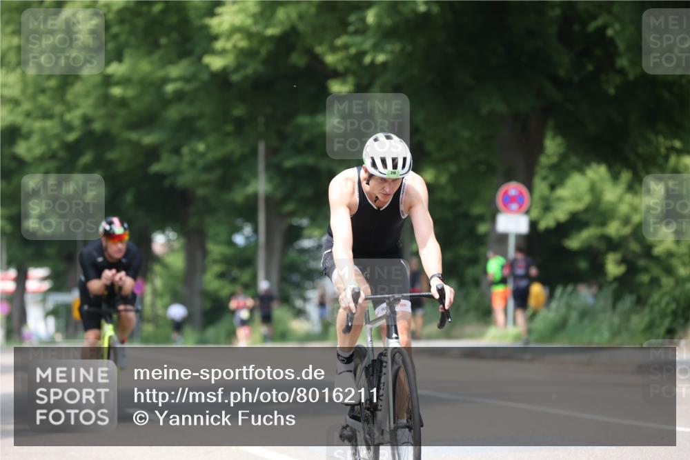 15.06.2025 - 7 Türme Triathlon Yannick Fuchs http://msf.ph/oto/8016211 15.06.2025 13:29:15 Radfahren 232, 316, 434, 664 meine-sportfotos.de
