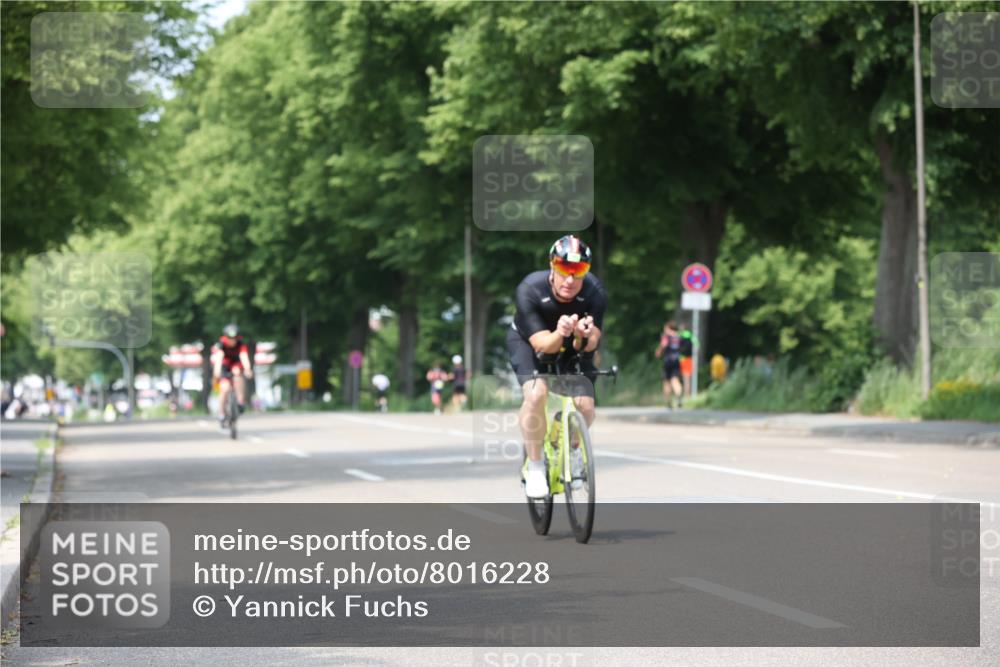 15.06.2025 - 7 Türme Triathlon Yannick Fuchs http://msf.ph/oto/8016228 15.06.2025 13:29:17 Radfahren 232, 316, 434, 664 meine-sportfotos.de