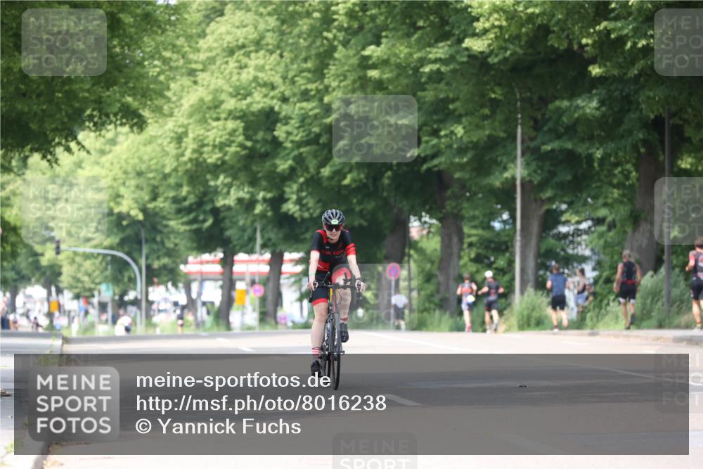 15.06.2025 - 7 Türme Triathlon Yannick Fuchs http://msf.ph/oto/8016238 15.06.2025 13:29:18 Radfahren 232, 316, 434 meine-sportfotos.de