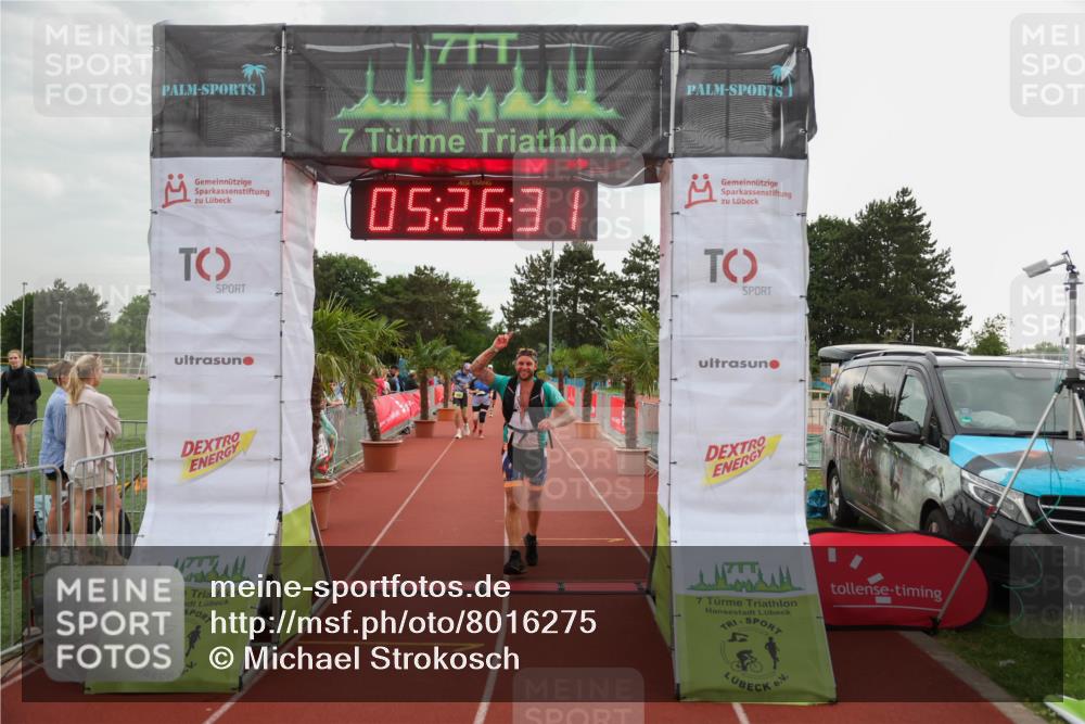 15.06.2025 - 7 Türme Triathlon Michael Strokosch http://msf.ph/oto/8016275 15.06.2025 15:26:30 Ziel  meine-sportfotos.de
