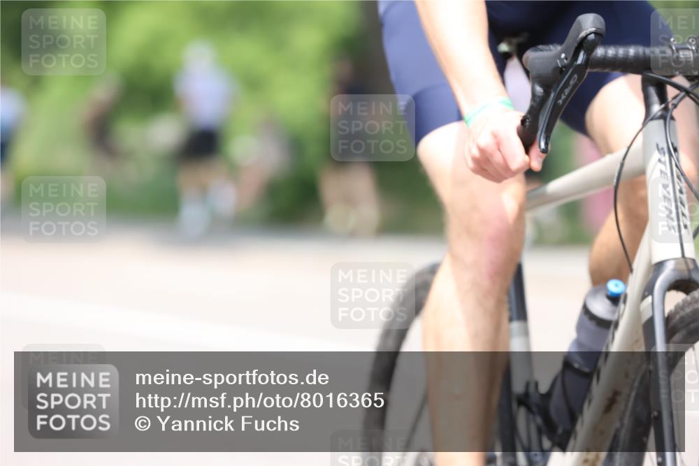 15.06.2025 - 7 Türme Triathlon Yannick Fuchs http://msf.ph/oto/8016365 15.06.2025 13:29:38 Radfahren 284, 499, 623, 635, 707, 950 meine-sportfotos.de