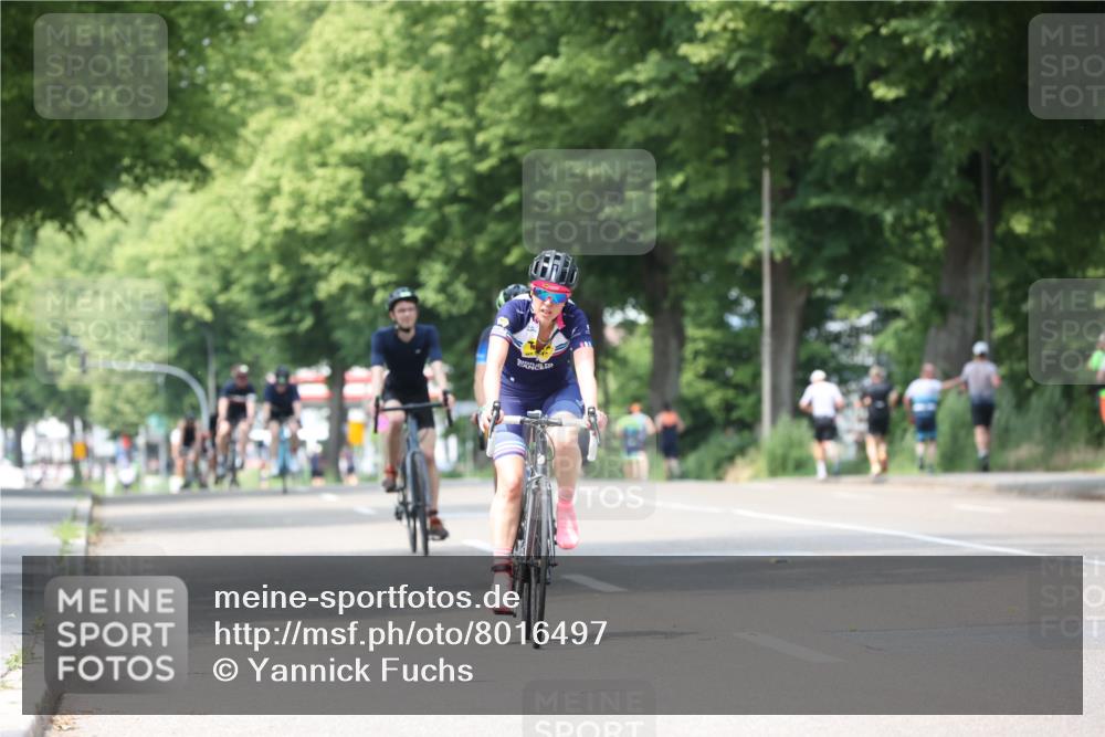 15.06.2025 - 7 Türme Triathlon Yannick Fuchs http://msf.ph/oto/8016497 15.06.2025 13:29:53 Radfahren 248, 302, 701, 818, 1149 meine-sportfotos.de