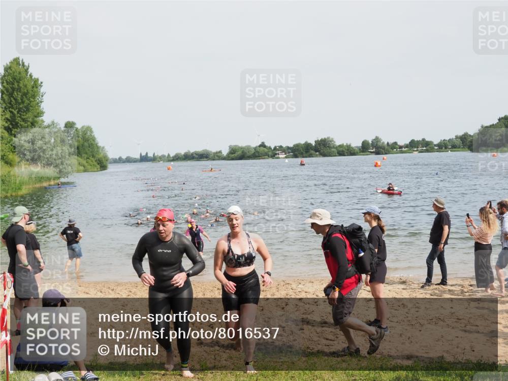 21.06.2025 - 27. Vierlanden-Triathlon MichiJ http://msf.ph/oto/8016537 15.06.2026 10:17:09 Schwimmen 471, 479, 510, 556, 567, 575, 602, 610 meine-sportfotos.de