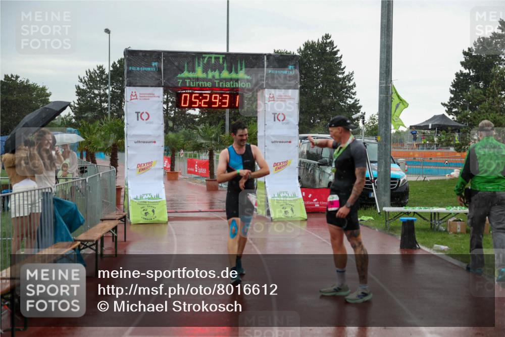 15.06.2025 - 7 Türme Triathlon Michael Strokosch http://msf.ph/oto/8016612 15.06.2025 15:29:31 Ziel 278 meine-sportfotos.de