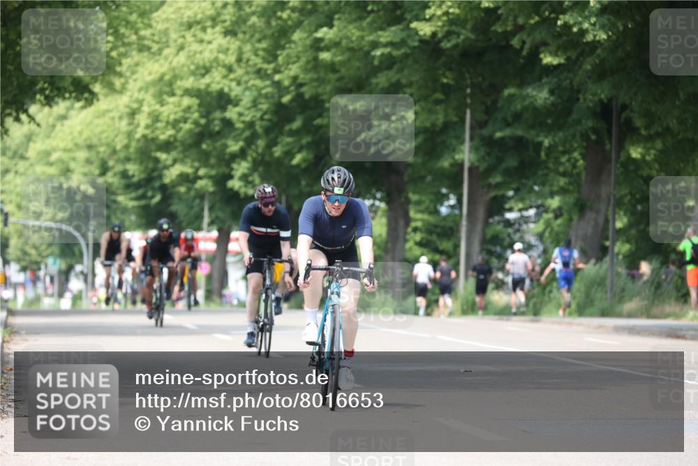 15.06.2025 - 7 Türme Triathlon Yannick Fuchs http://msf.ph/oto/8016653 15.06.2025 13:29:58 Radfahren 248, 302, 606, 818, 1149 meine-sportfotos.de