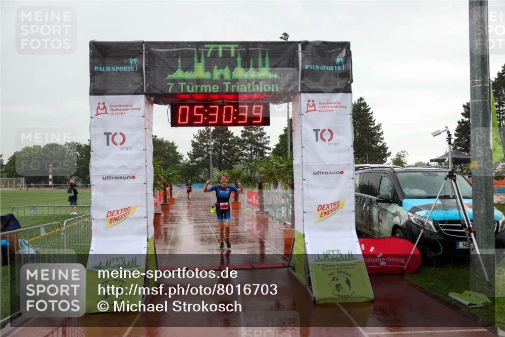 15.06.2025 - 7 Türme Triathlon Michael Strokosch http://msf.ph/oto/8016703 15.06.2025 15:30:39 Ziel 331, 636 meine-sportfotos.de