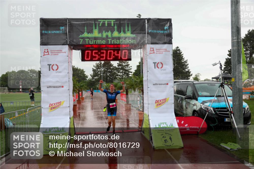 15.06.2025 - 7 Türme Triathlon Michael Strokosch http://msf.ph/oto/8016729 15.06.2025 15:30:40 Ziel 331 meine-sportfotos.de