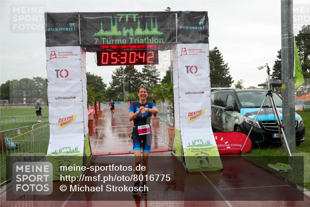15.06.2025 - 7 Türme Triathlon Michael Strokosch http://msf.ph/oto/8016775 15.06.2025 15:30:41 Ziel 248, 331 meine-sportfotos.de
