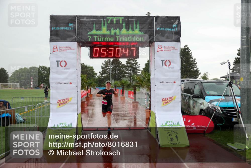 15.06.2025 - 7 Türme Triathlon Michael Strokosch http://msf.ph/oto/8016831 15.06.2025 15:30:47 Ziel 248 meine-sportfotos.de