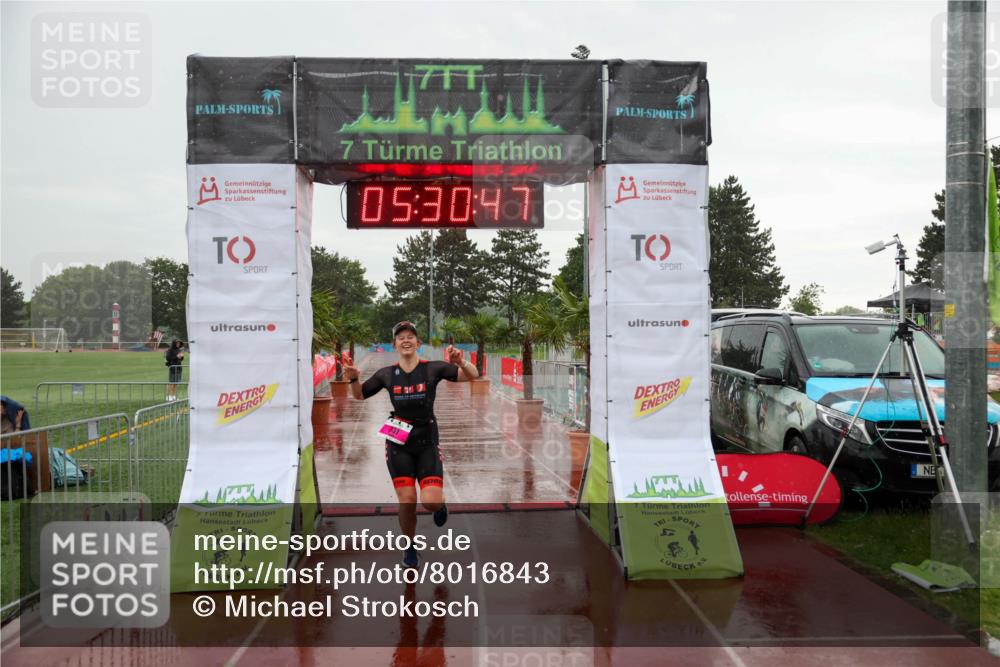15.06.2025 - 7 Türme Triathlon Michael Strokosch http://msf.ph/oto/8016843 15.06.2025 15:30:47 Ziel 248 meine-sportfotos.de