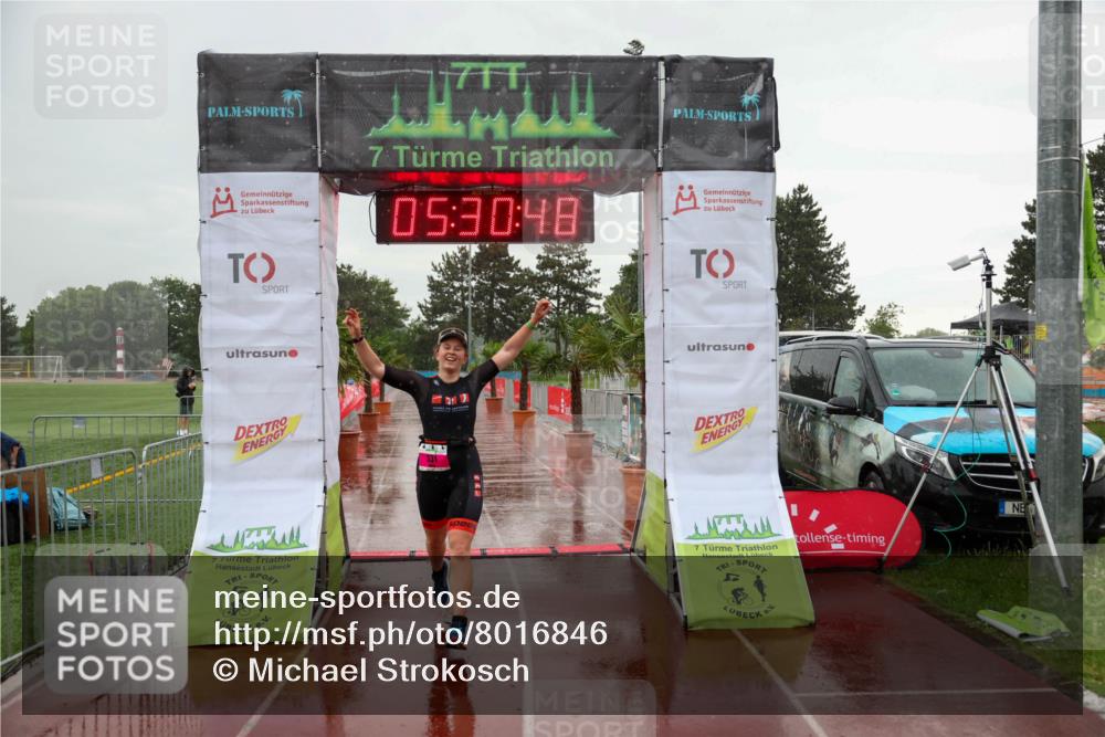 15.06.2025 - 7 Türme Triathlon Michael Strokosch http://msf.ph/oto/8016846 15.06.2025 15:30:47 Ziel 248 meine-sportfotos.de