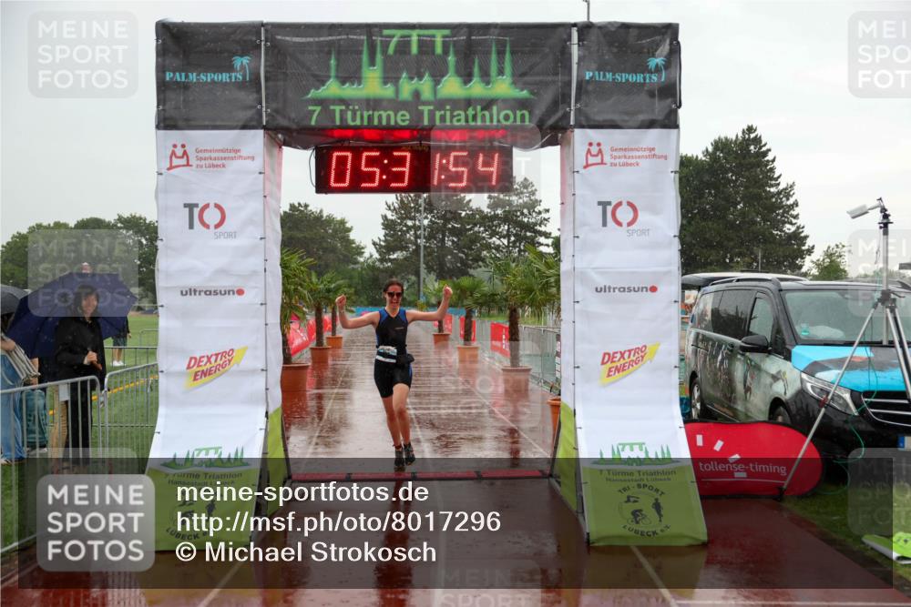 15.06.2025 - 7 Türme Triathlon Michael Strokosch http://msf.ph/oto/8017296 15.06.2025 15:31:54 Ziel 240, 404 meine-sportfotos.de
