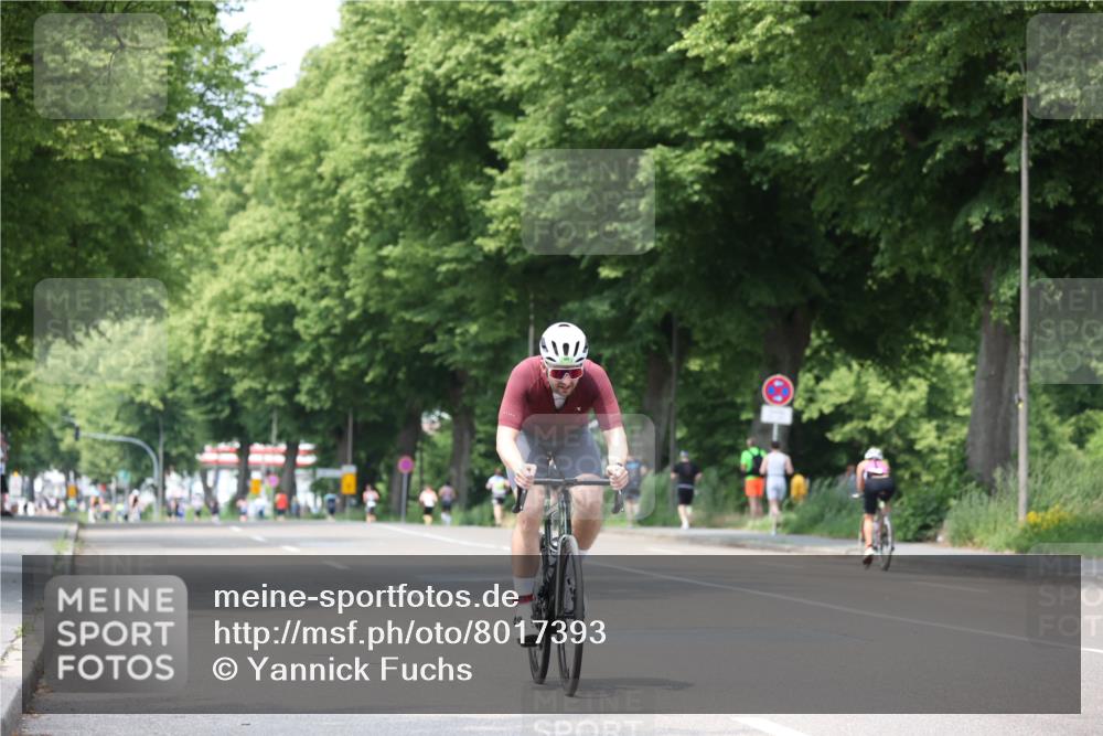 15.06.2025 - 7 Türme Triathlon Yannick Fuchs http://msf.ph/oto/8017393 15.06.2025 13:30:38 Radfahren 545, 786 meine-sportfotos.de